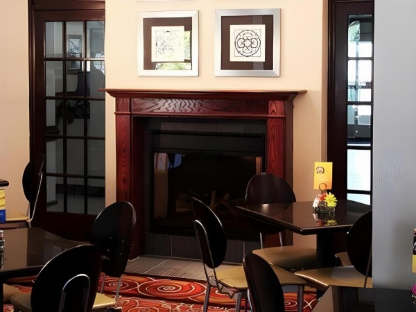 Holiday Inn Express Hotel And Suites Shreveport-West image 25